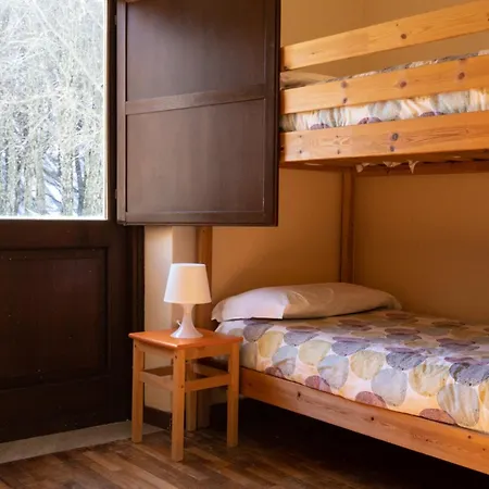 Hostel Rifugio Giuliano Marini *