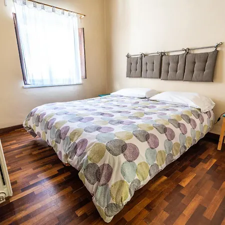 Rifugio Giuliano Marini Hostel *