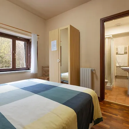 Rifugio Giuliano Marini *